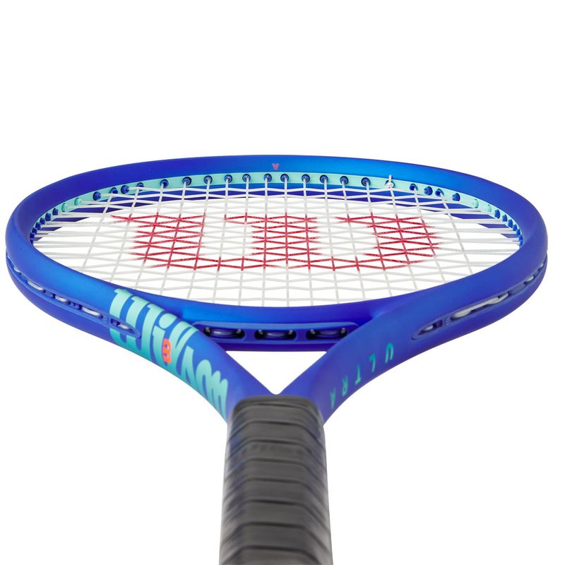 Wilson Ultra 100 v5 Tennis Racquet