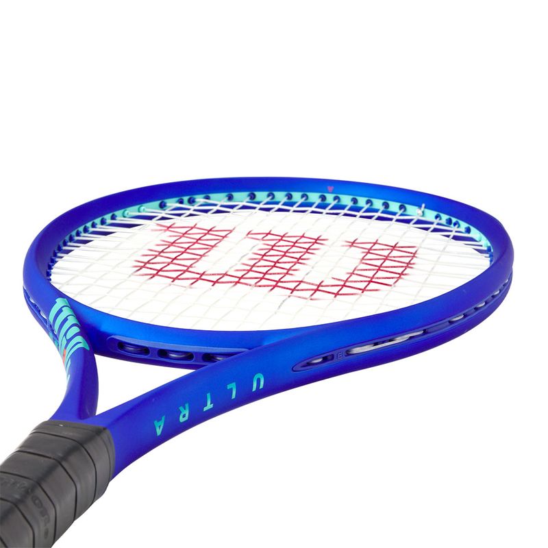 Wilson Ultra 100L v5 Tennis Racquet