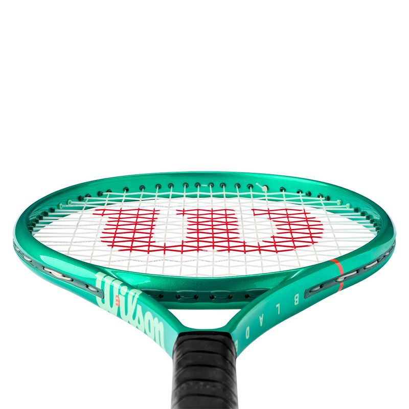 Wilson Blade 26 v10 Junior Tennis Racquet