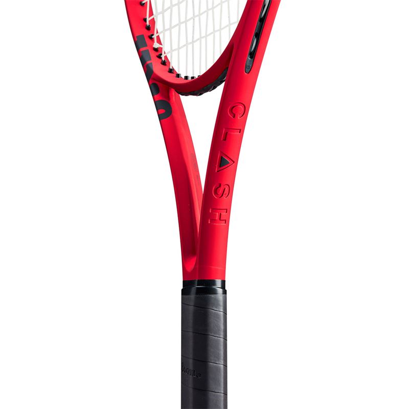 Wilson Clash 98 V2 Tennis Racquet