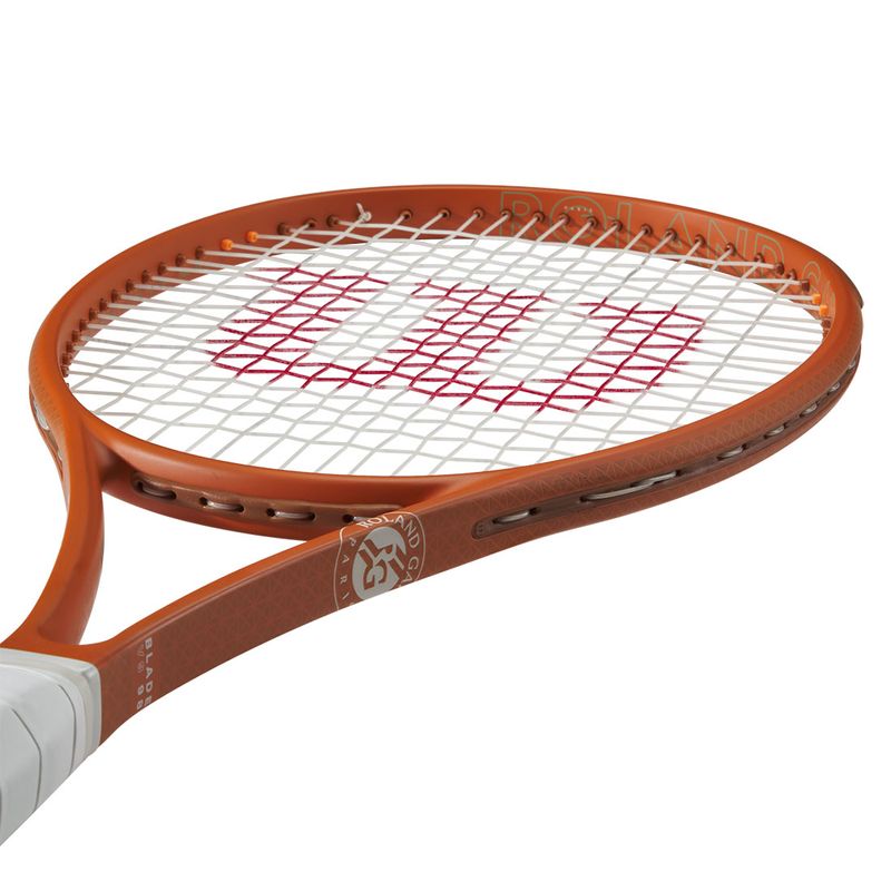 Wilson Blade 98 16x19 v9 Roland Garros Tennis Racquet 2025
