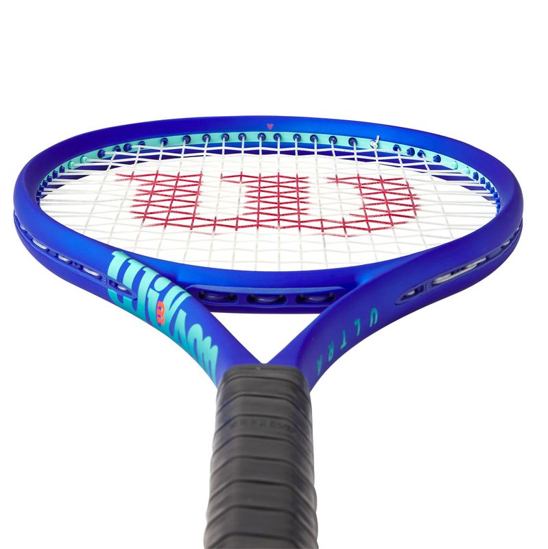 Wilson Ultra 100L v5 Tennis Racquet